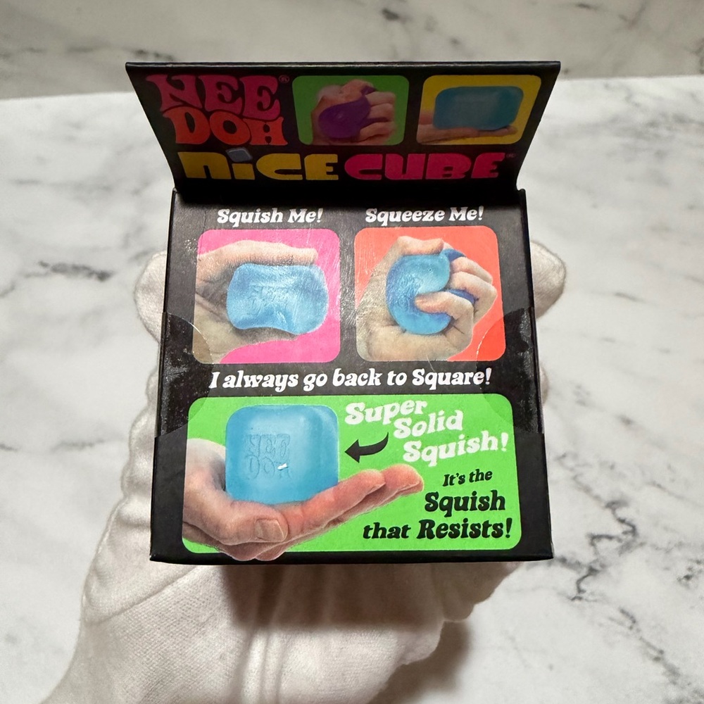 NeeDoh Nice Cube BLUE - Picture 2 of 6